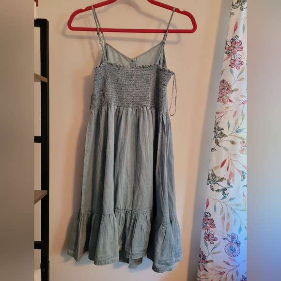 Blue Dress with Buttons - Picture 2 of 3